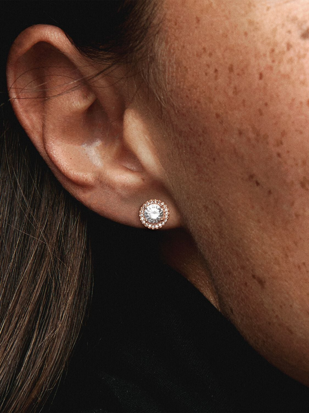 Pandora Round Sparkle Halo Stud Earrings