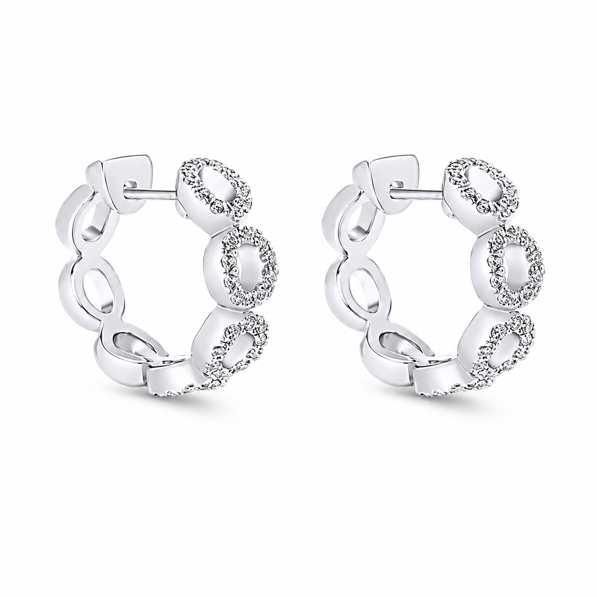 14k White Gold Huggie